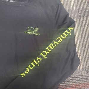 Vineyard Vines long sleeve performance t-shirt